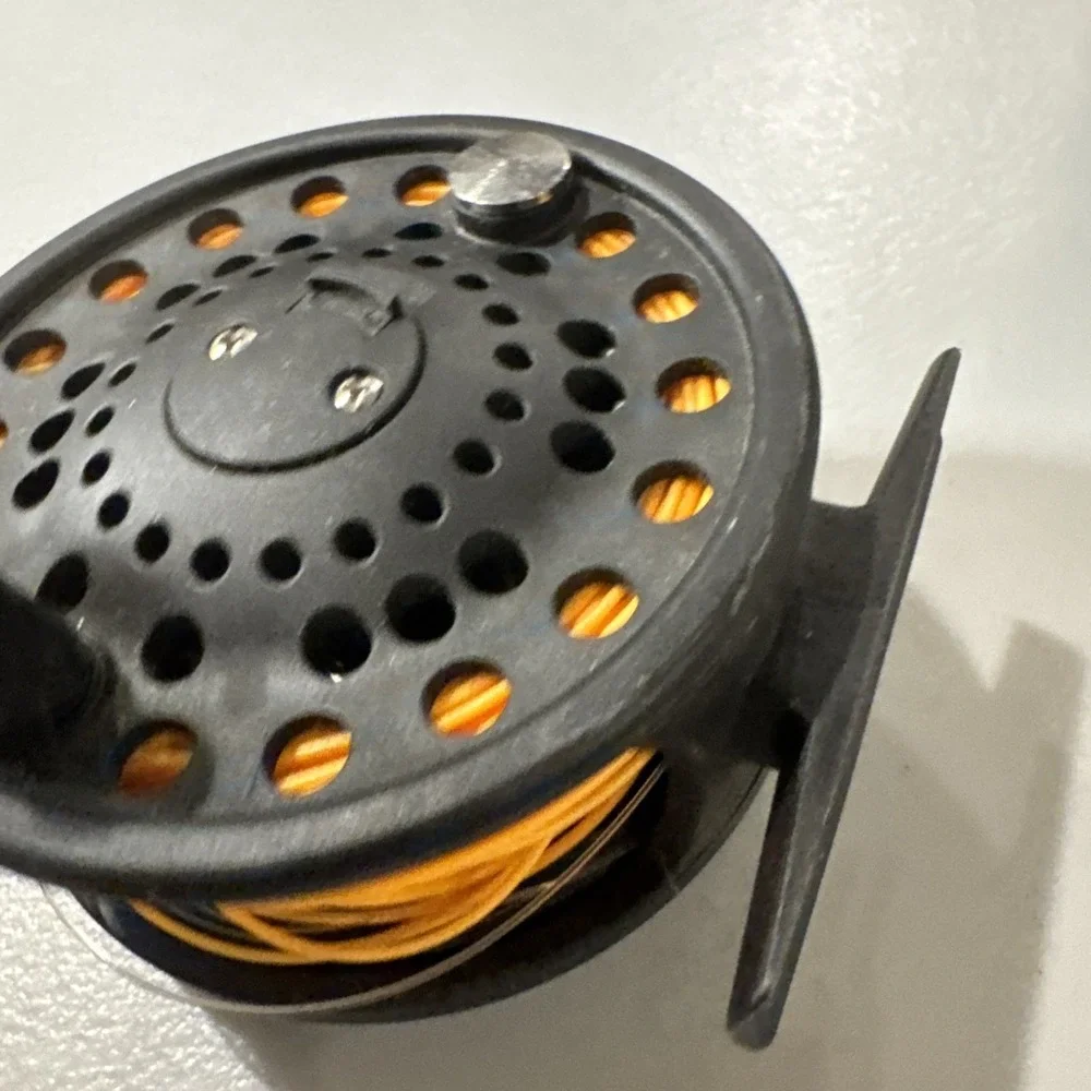 Cortland Fairplay 5/6 wt Fly Reel Lightweight Adjustable Drag GOOD FLOAT LINE